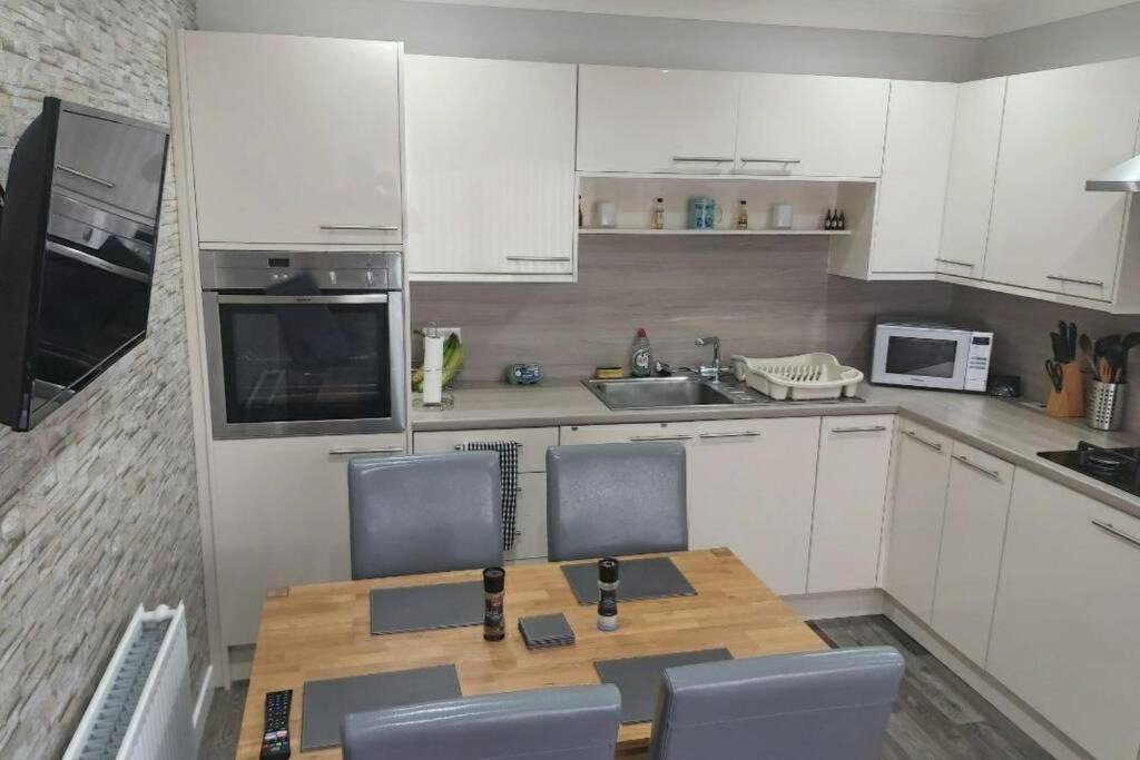 5 Riverside Place Thurso. 2 Bed, 2 Bathrooms. Zewnętrze zdjęcie